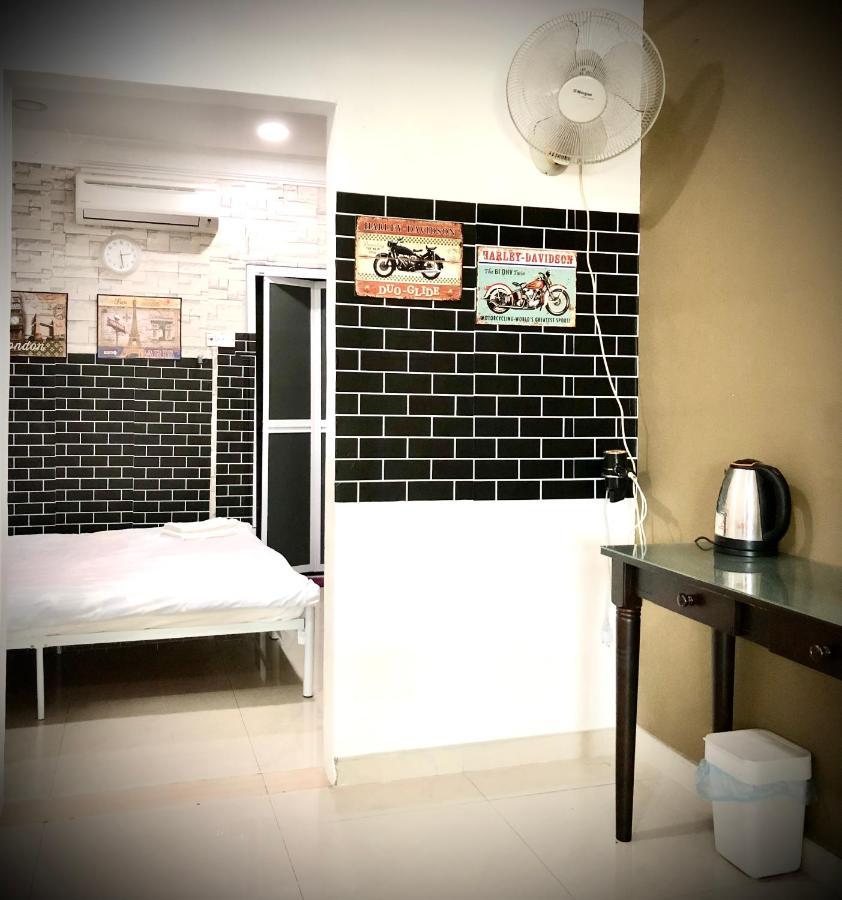 Triang 2 Apartment Kampong Kerayong